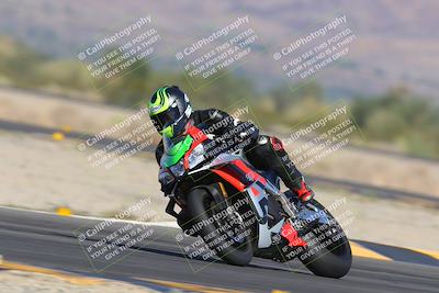 media/Nov-12-2023-SoCal Trackdays (Sun) [[5d1fba4e7d]]/Turn 14 (1035am)/